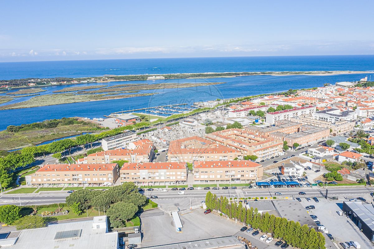 T2 marina esposende