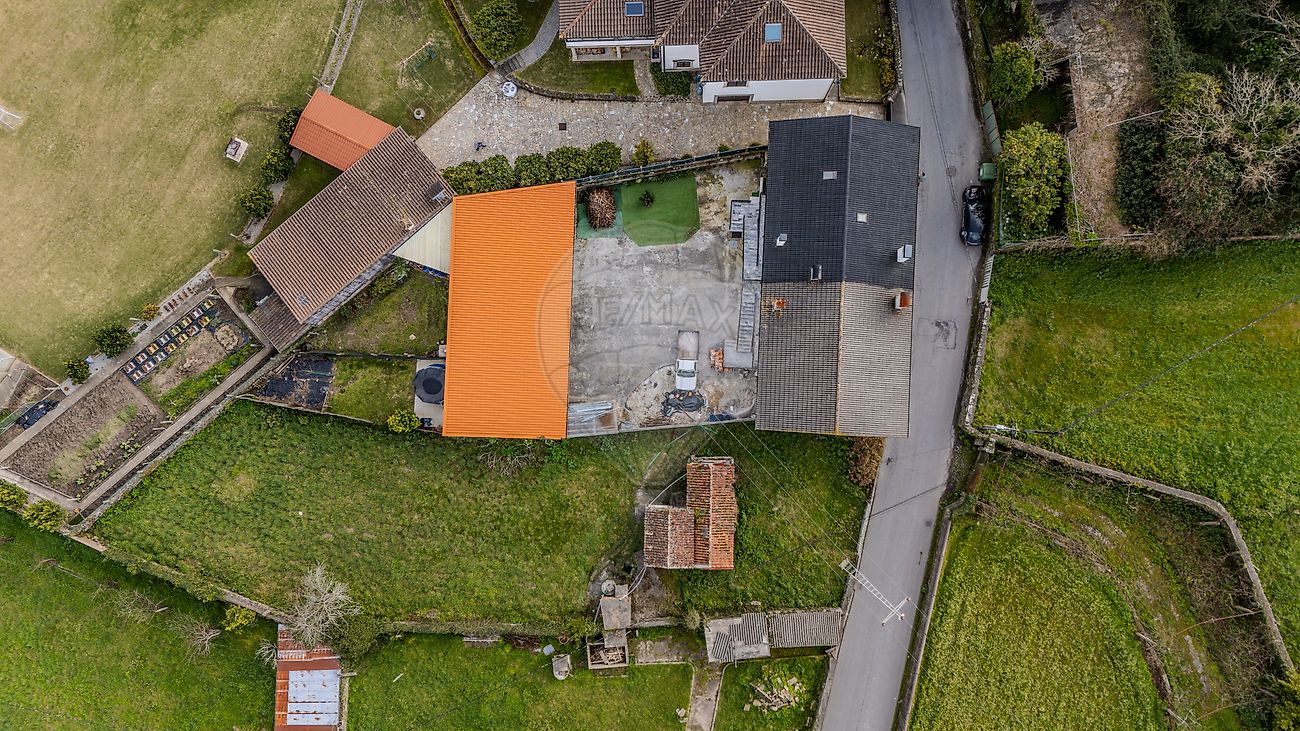 Vista aérea da localização estratégica em Forjães Esposende