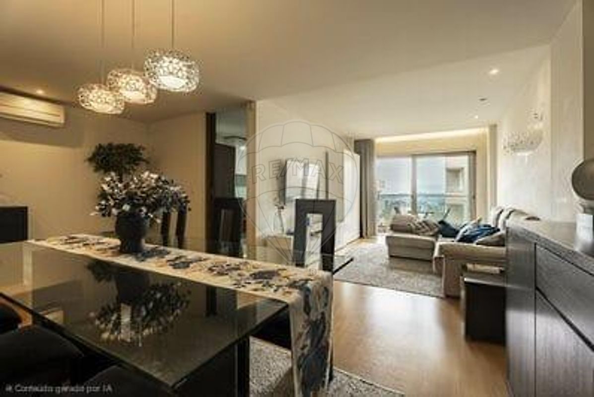 Apartamento T3 à venda em Braga